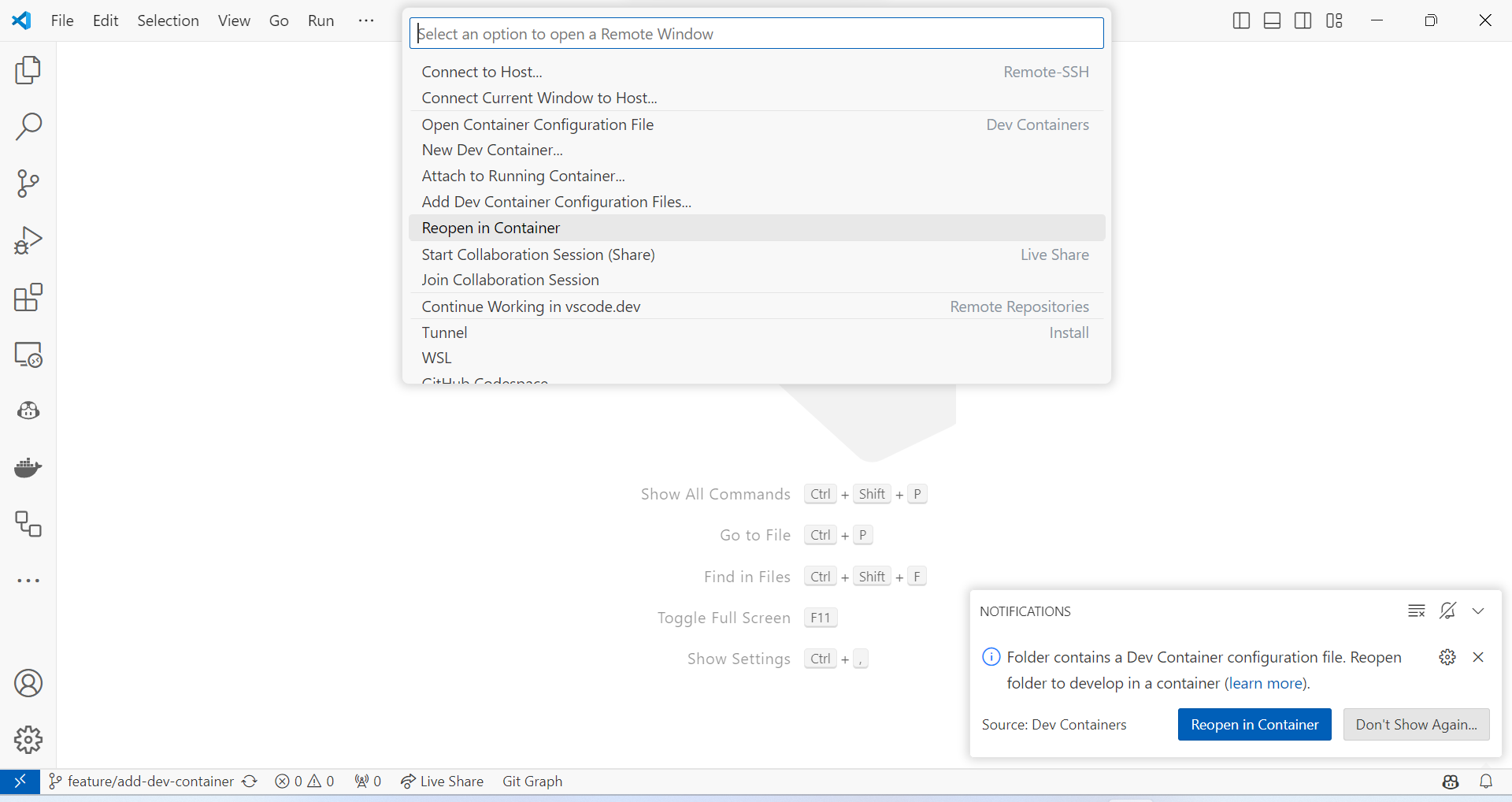 Dev Container を開く。左下の >< アイコンをクリックし、Reopen in Container を選択するか、右下の通知をクリックして開きます。